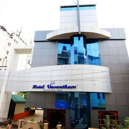 Hotel Vasantham Coimbatore Zewnętrze zdjęcie