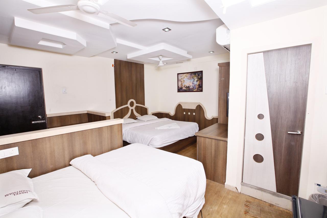 Hotel Vasantham Coimbatore Zewnętrze zdjęcie