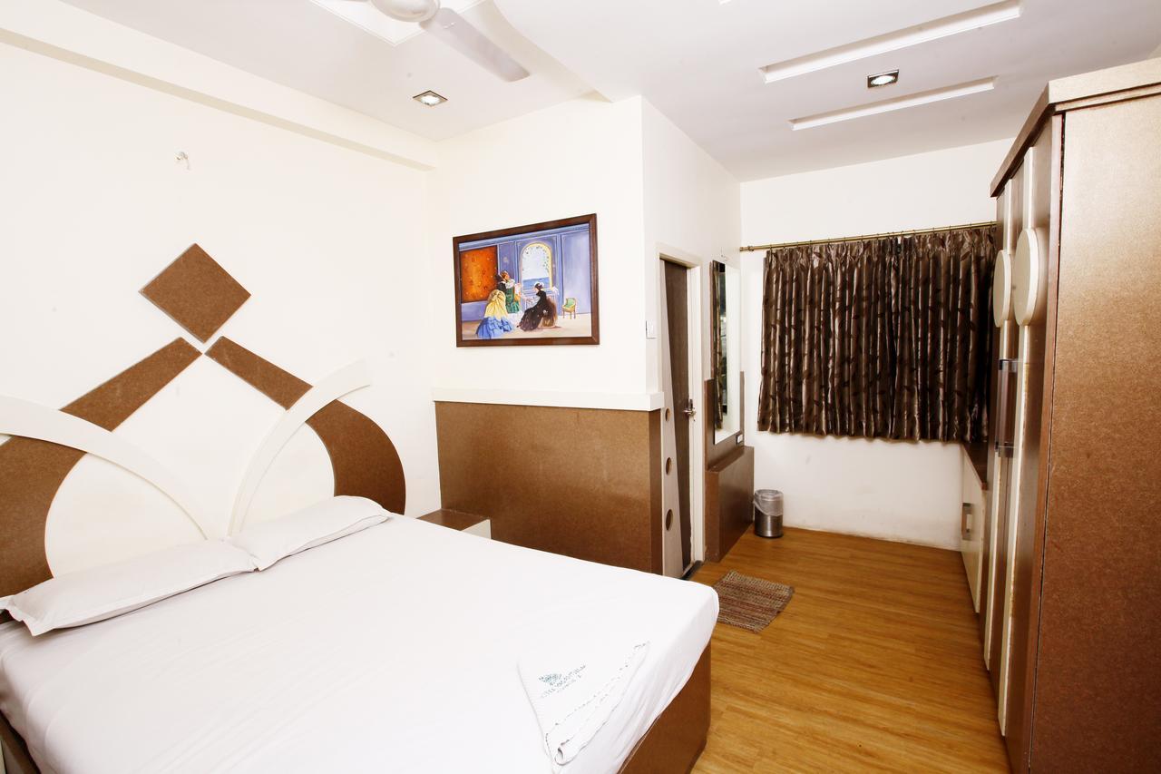 Hotel Vasantham Coimbatore Zewnętrze zdjęcie