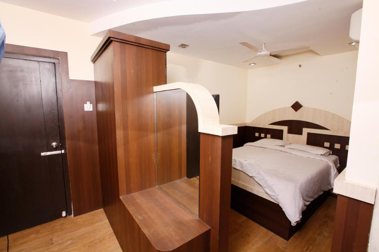Hotel Vasantham Coimbatore Zewnętrze zdjęcie